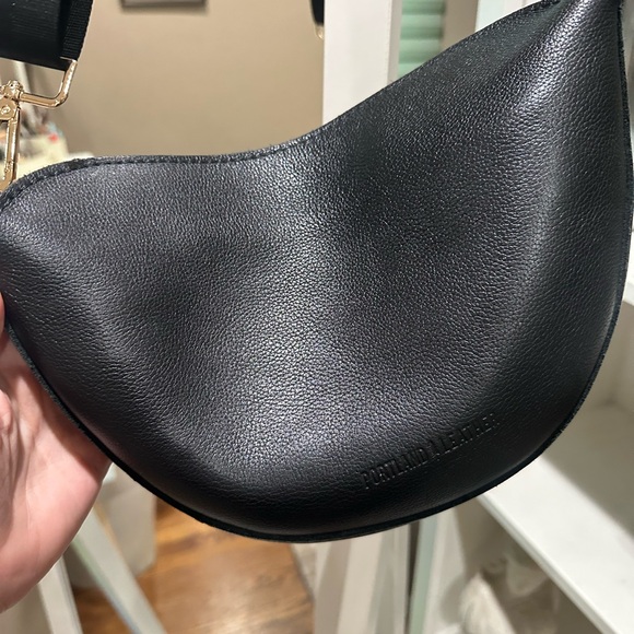 PLG Black Medium Koala Sling Bag - Picture 3 of 12